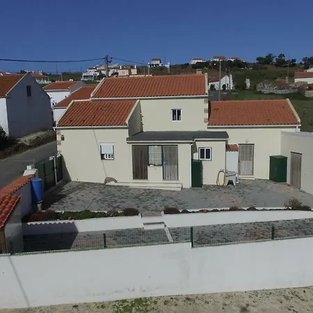 Casal Riquezo T2 - Serra Da Pescaria - Nazaré