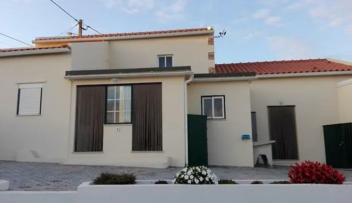 Feriehus Casal Riquezo T2 - Serra Da Pescaria -